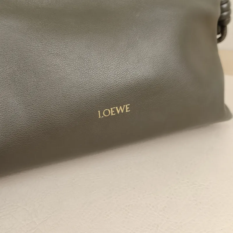 LOEWE Crossbody Bag Flamenco Calfskinmini24 × 9 × 18 cm — detail view 3 of 13