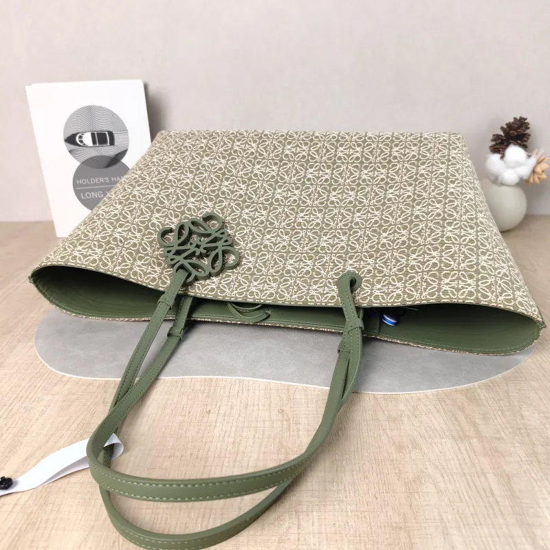 LOEWE Shoulder Bag anagram Canvas One Size 37 × 15 × 25 cm — detail view 5 of 10