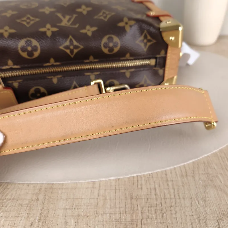Louis Vuitton Crossbody Bag Side Trunk Box Monogram PVC Medium 23.5 × 8.5 × 16 cm — detail view 9 of 11