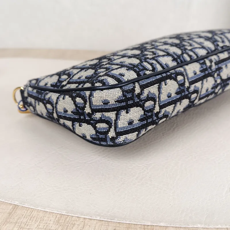 DIOR Shoulder Bag 30 Montaigne Blue Canvas One Size 21.5 × 3 × 12 cm — detail view 2 of 11