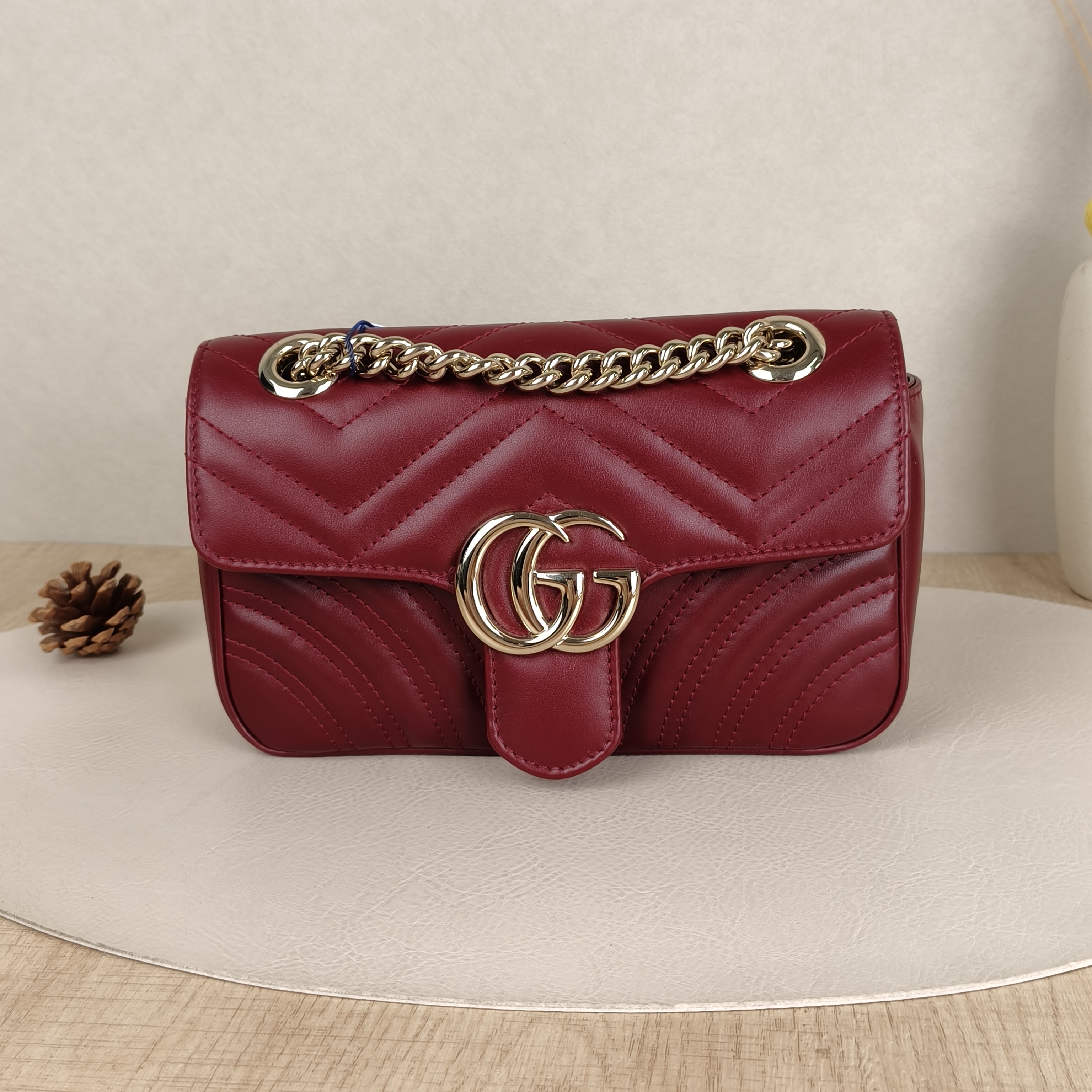 GUCCI Crossbody Bag GG Marmont Small Marmont 22 Calfskin Small22 × 6 × 13 cm