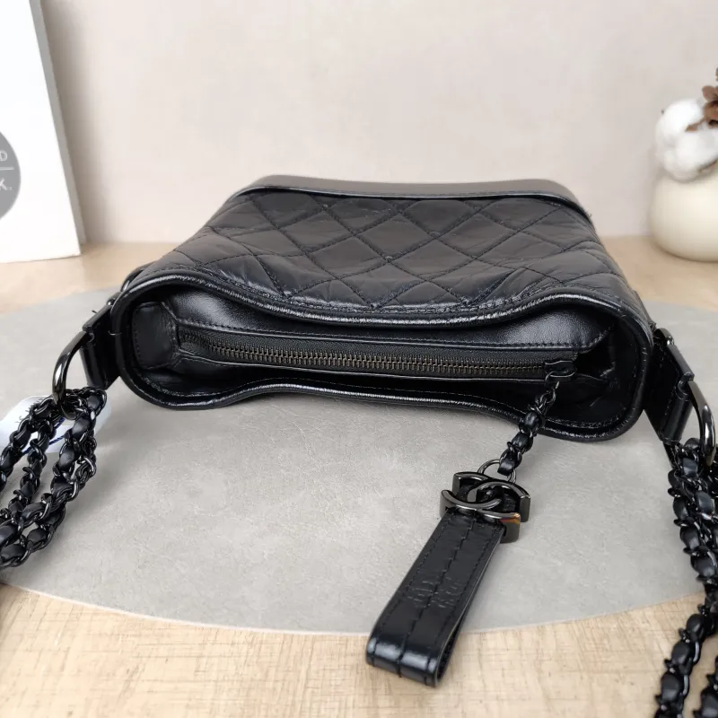 Chanel Crossbody Bag Gabrielle Gabrielle Bagsoblack Black Calfskin Small20 × 8 × 15 cm — detail view 12 of 13