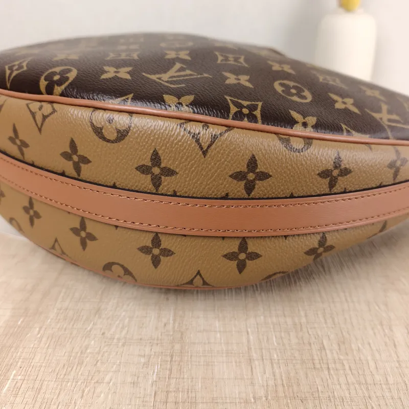 Louis Vuitton Crossbody Bag Loop Hobo Monogram PVC One Size 38 × 10 × 26 cm — detail view 7 of 14