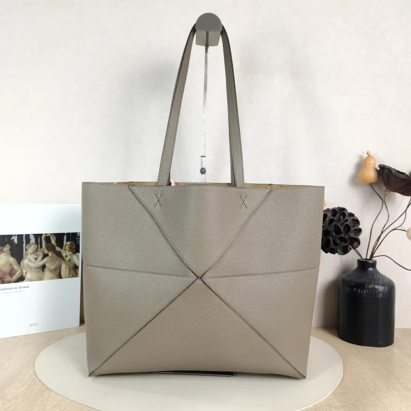 LOEWE Shoulder Bag Puzzle Fold Shopping Tote Dark Grey Calfskin Medium 31.5 × 12.5 × 29 cm — cover view 4 of 5
