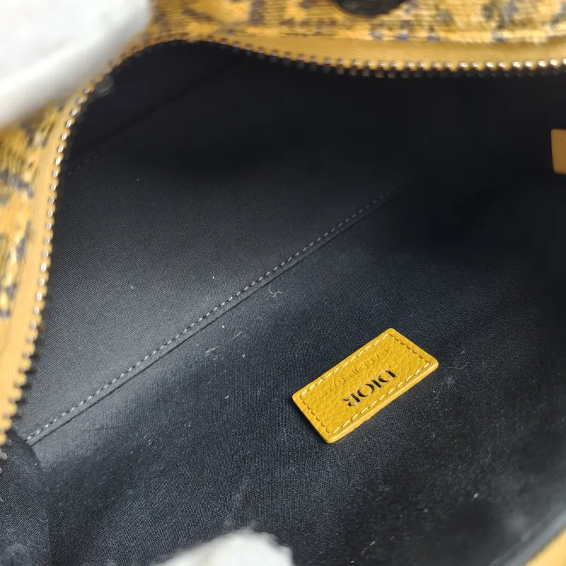 DIOR Crossbody Bag Lingot 22 Shoulder Bag Yellow Canvas One Size 22 × 10.5 × 12.5 cm — detail view 2 of 10