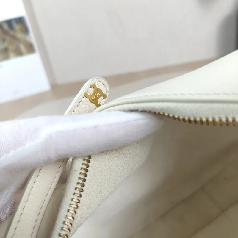 CELINE Crossbody Bag TEEN LULU hobo White Calfskin Small 21 × 5 × 18 cm — detail view 4 of 11