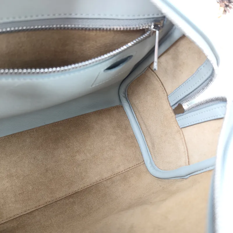 LOEWE Crossbody Bag amazona 19 Grey Calfskin Small 20.5 × 11.5 × 18 cm — detail view 6 of 12