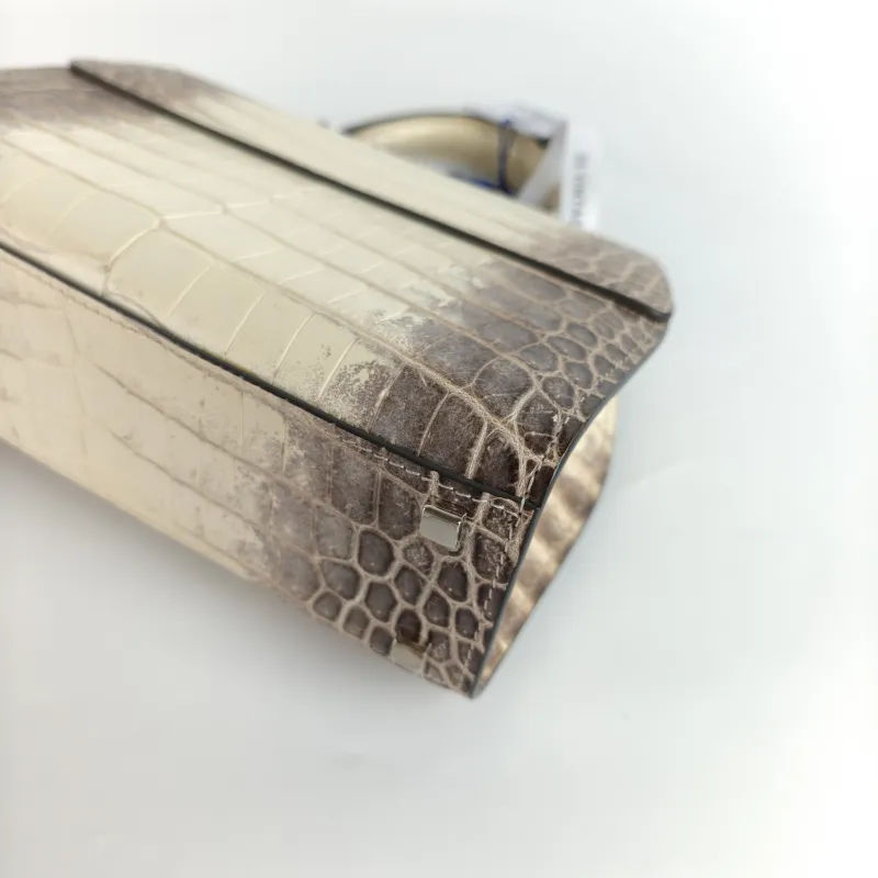 Moynat Crossbody Bag rejane Top Handle Crossbody Bag Colorblock BB 20 × 8 × 22 cm — cover view 9 of 10