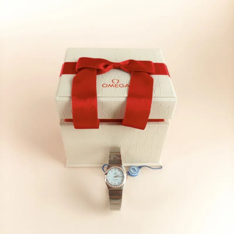 OMEGA Watch Watch Diamond 24mm Watch — cover view 6 of 8