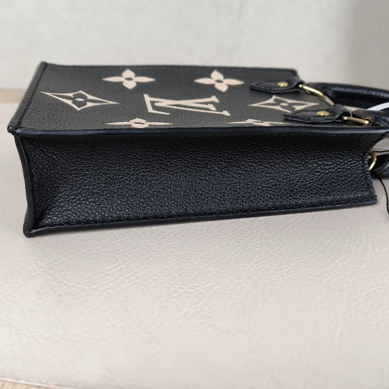 Louis Vuitton Crossbody Bag PETIT SAC PLAT Mini Calfskin Mini 14 × 5 × 17 cm — detail view 1 of 8