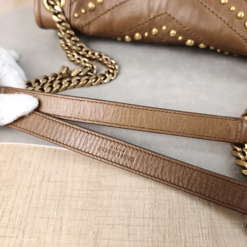 SAINT LAURENT Crossbody Bag Niki Caramel Medium 28 × 8.5 × 20 cm — detail view 4 of 14