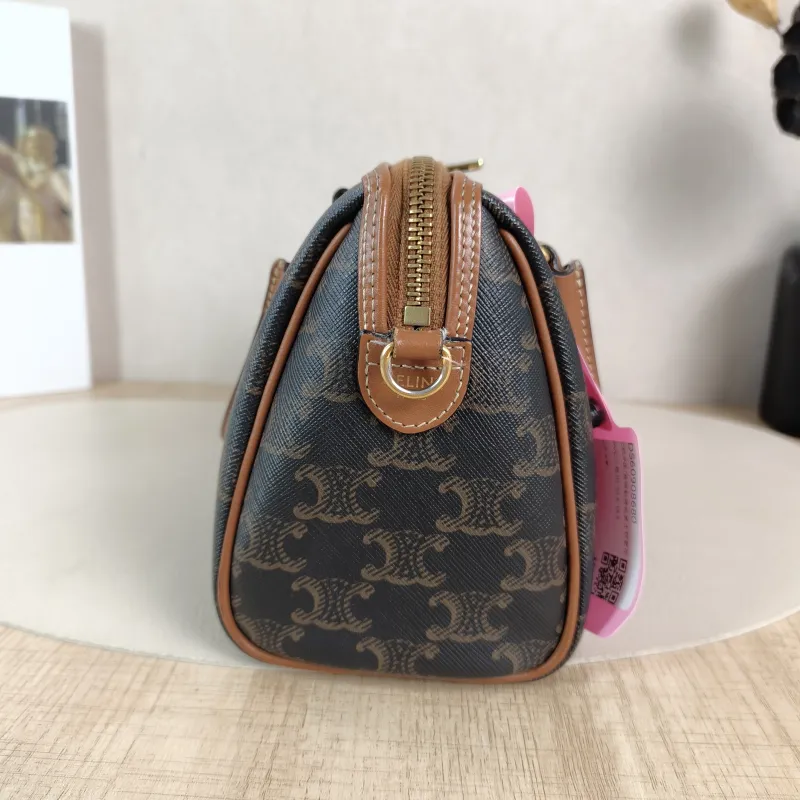 CELINE Crossbody Bag Monogram PVC Small20 × 10.5 × 15.5 cm — detail view 5 of 12