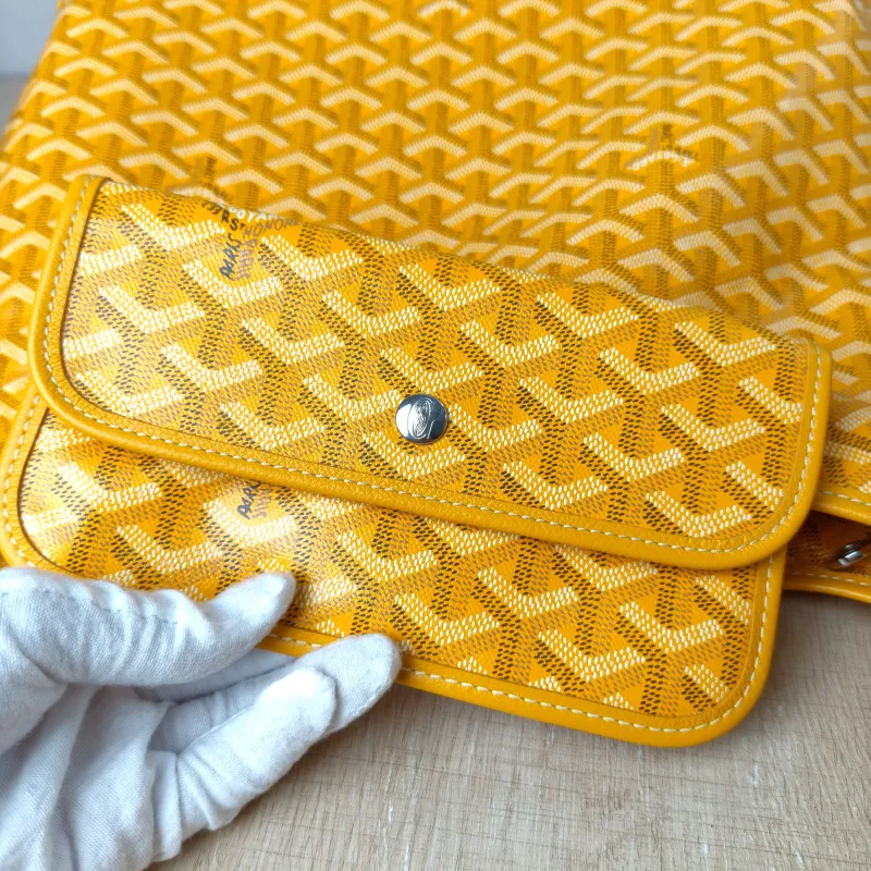 GOYARD Shoulder Bag Boheme Hobo​ Yellow PVC Small 43 × 14 × 27 cm — detail view 8 of 12
