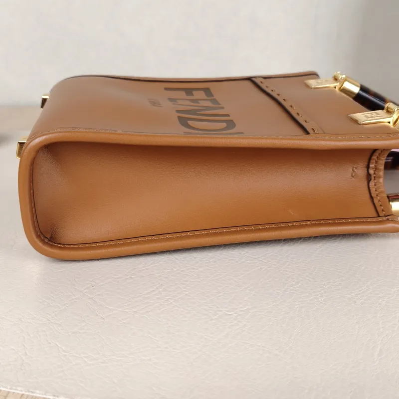 FENDI Crossbody Bagsunshine Caramel Calfskinmini13 × 6.5 × 18 cm — detail view 3 of 10