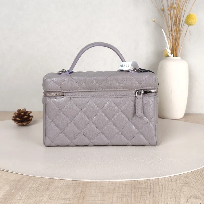 Chanel Crossbody Bag lp Box Bag Top Handle Crossbody Bag Grey Grained Calfskin One Size 19.5 × 5 × 17 cm — cover view 5 of 5