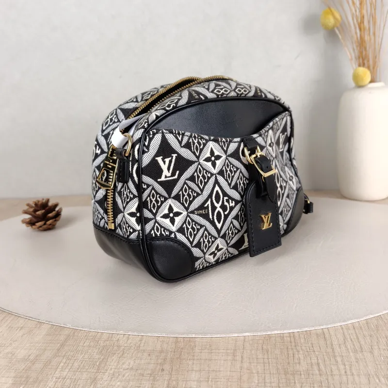 Louis Vuitton Crossbody Bag Deauville Camera Bag 1854 Calfskin Mini 21 × 7 × 16 cm — cover view 3 of 5