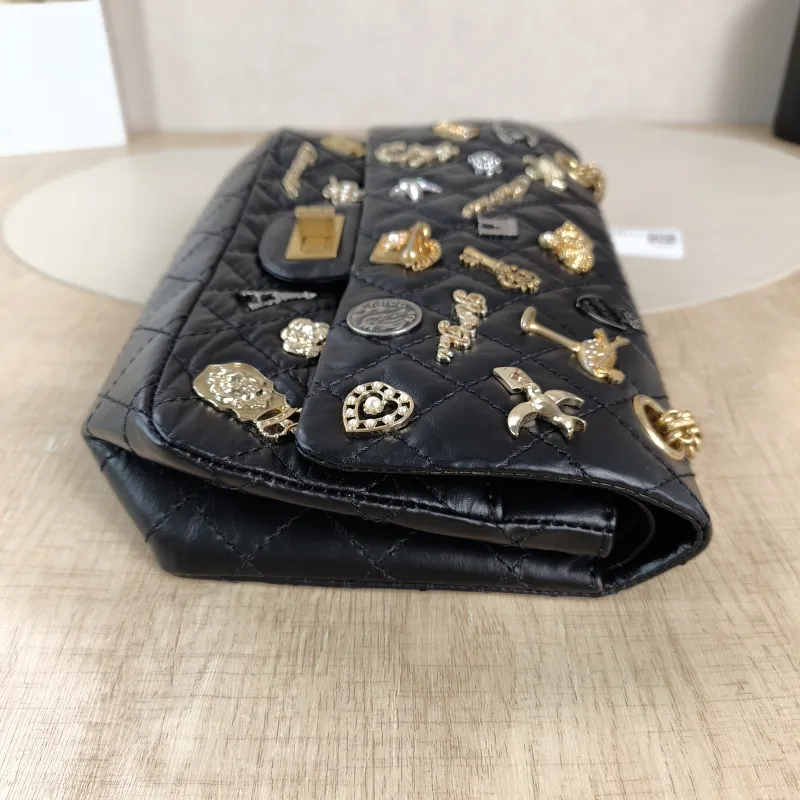 Chanel Crossbody Bag 2.55 Edition Black Calfskin Small 24 × 7.5 × 16 cm 24 — detail view 4 of 13
