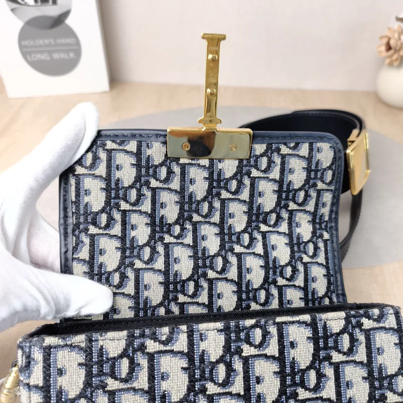 DIOR Crossbody Bag 30Montaigne 30 Box Box Blue Canvas Mini 17.5 × 5 × 11.5 cm — detail view 4 of 11