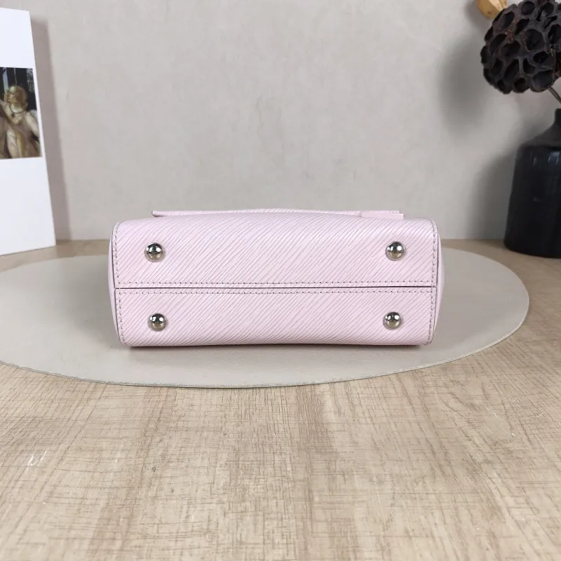 Louis Vuitton Crossbody Bag CLUNY Pink Epi Embossed Calfskin Mini 20 × 7.5 × 16 cm — cover view 4 of 6