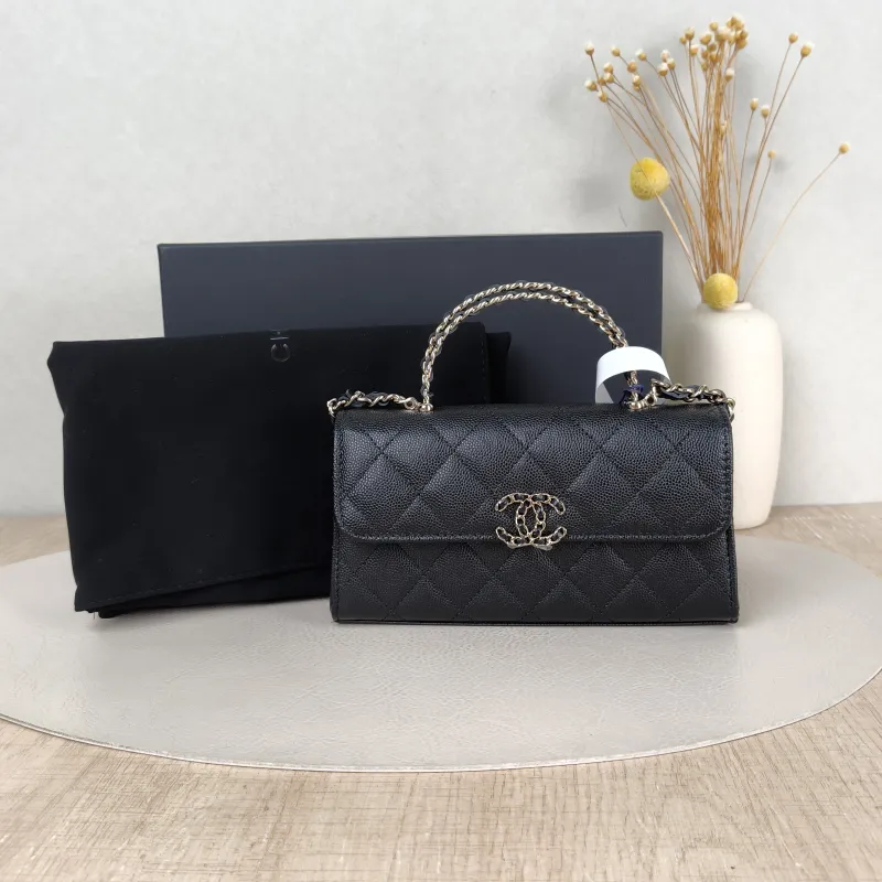 Chanel Crossbody Bag kelly Black Grained Calfskin One Size 18 × 4.5 × 10 cm — cover view 4 of 6