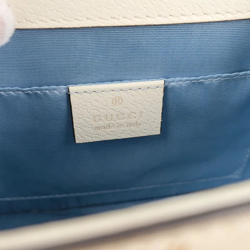 GUCCI Crossbody Bag Sylvie Edition White Calfskinmini20 × 8 × 14 cm — detail view 4 of 13