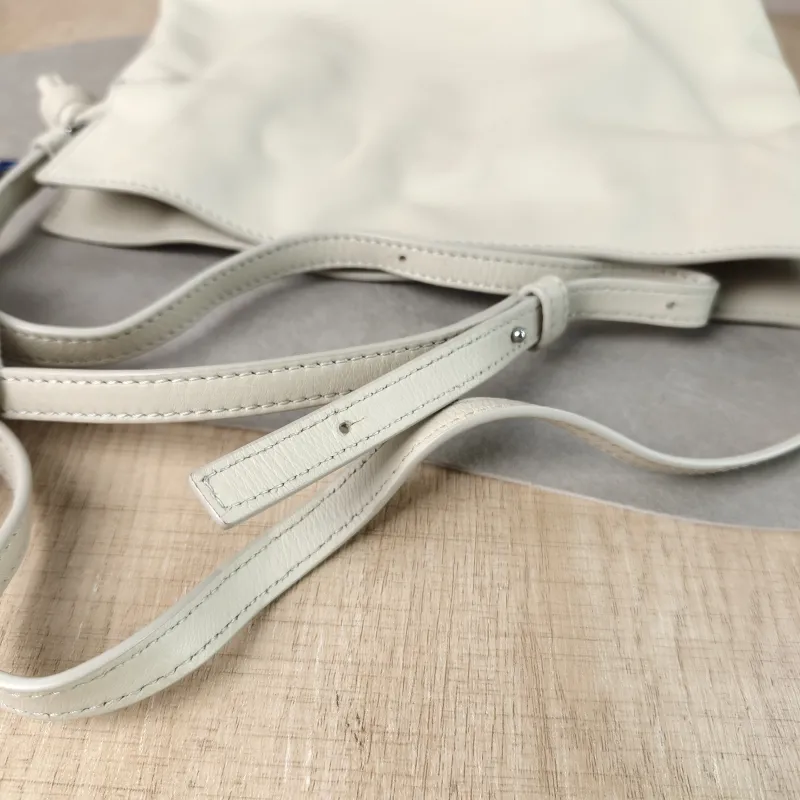 LOEWE Crossbody Bag Flamenco White Calfskin Mini 24 × 9 × 18 cm — detail view 4 of 11