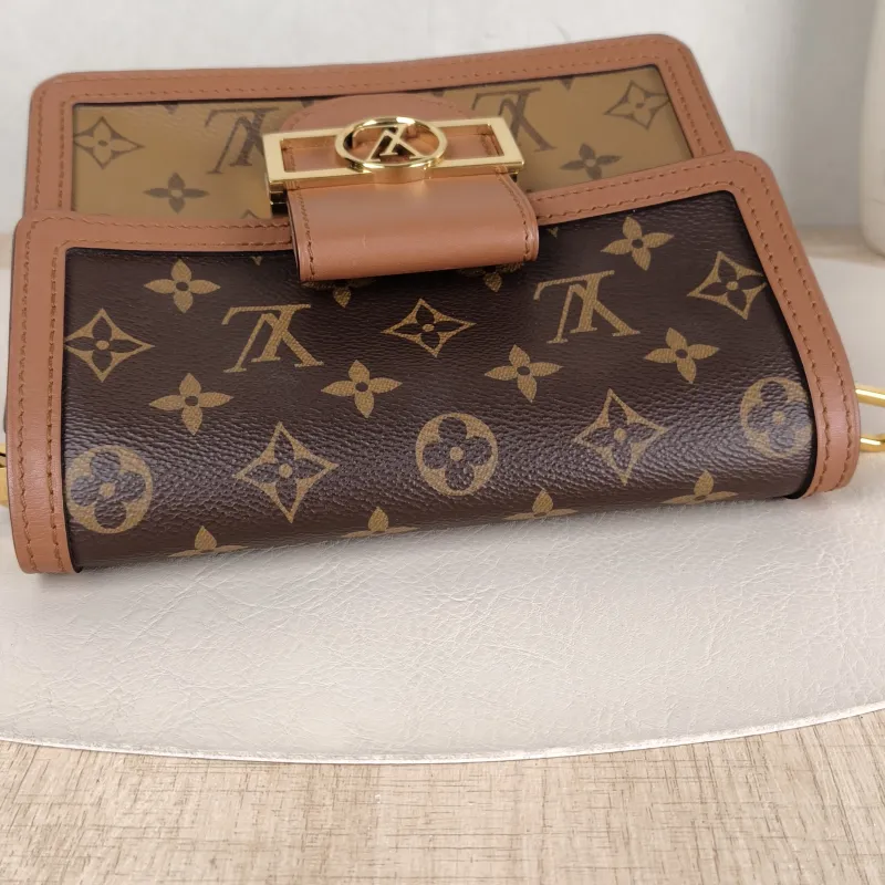 Louis Vuitton Crossbody Bag Dauphine Monogram PVC Mini 20 × 9 × 15 cm — detail view 9 of 12