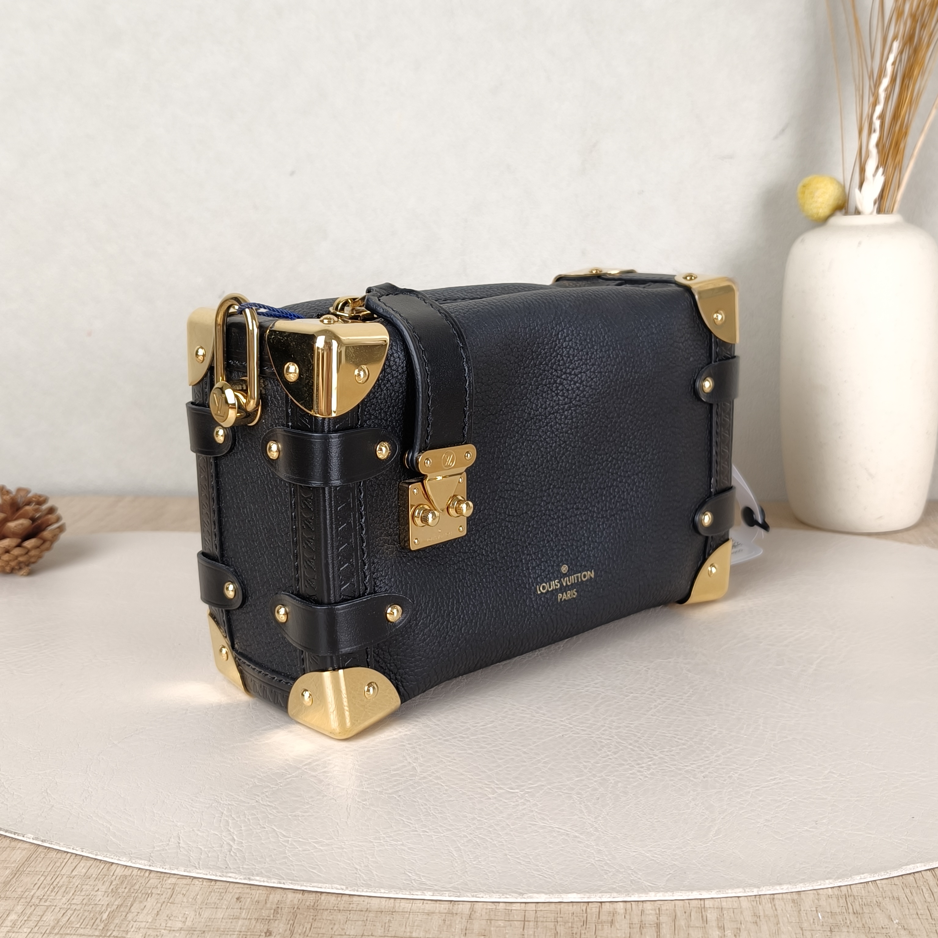 Louis Vuitton Crossbody Bag Side Trunk Box Black Calfskin Small19 × 7.5 × 12.5 cm — cover view 3 of 5