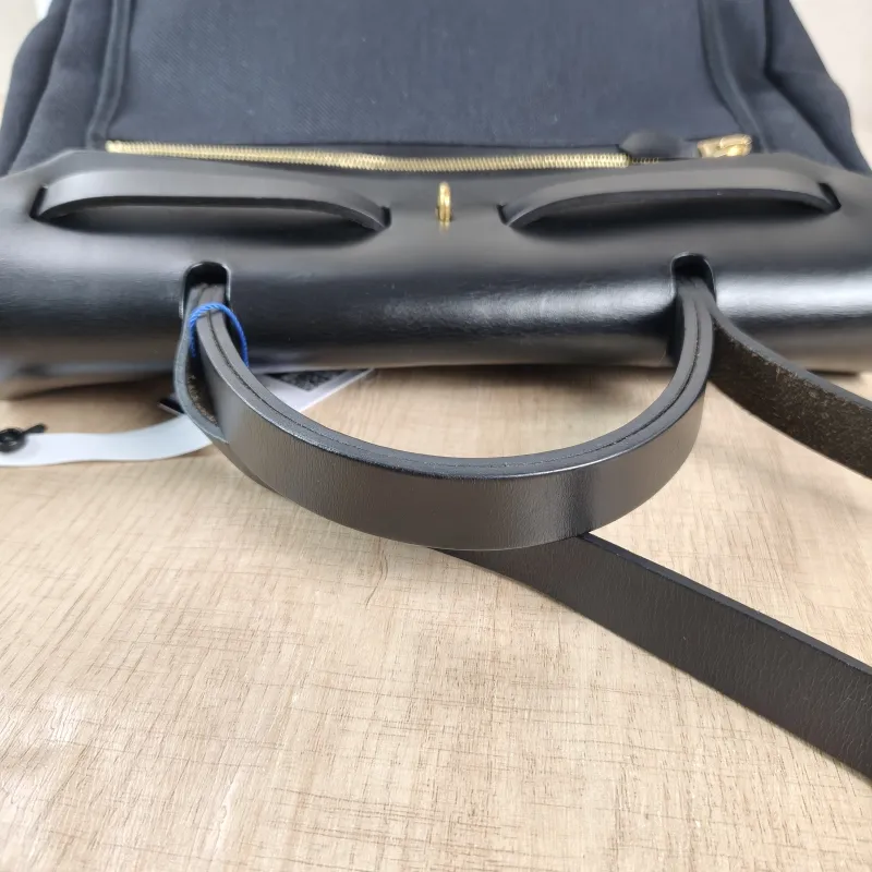 Hermès Crossbody Bag Herbag 31 Black Canvas Medium 30.5 × 11 × 25.5 cm Y — detail view 10 of 16