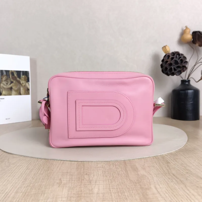 DELVAUX Crossbody Bag Crossbody Bag Pink Calfskin One Size22 × 4.5 × 15 cm