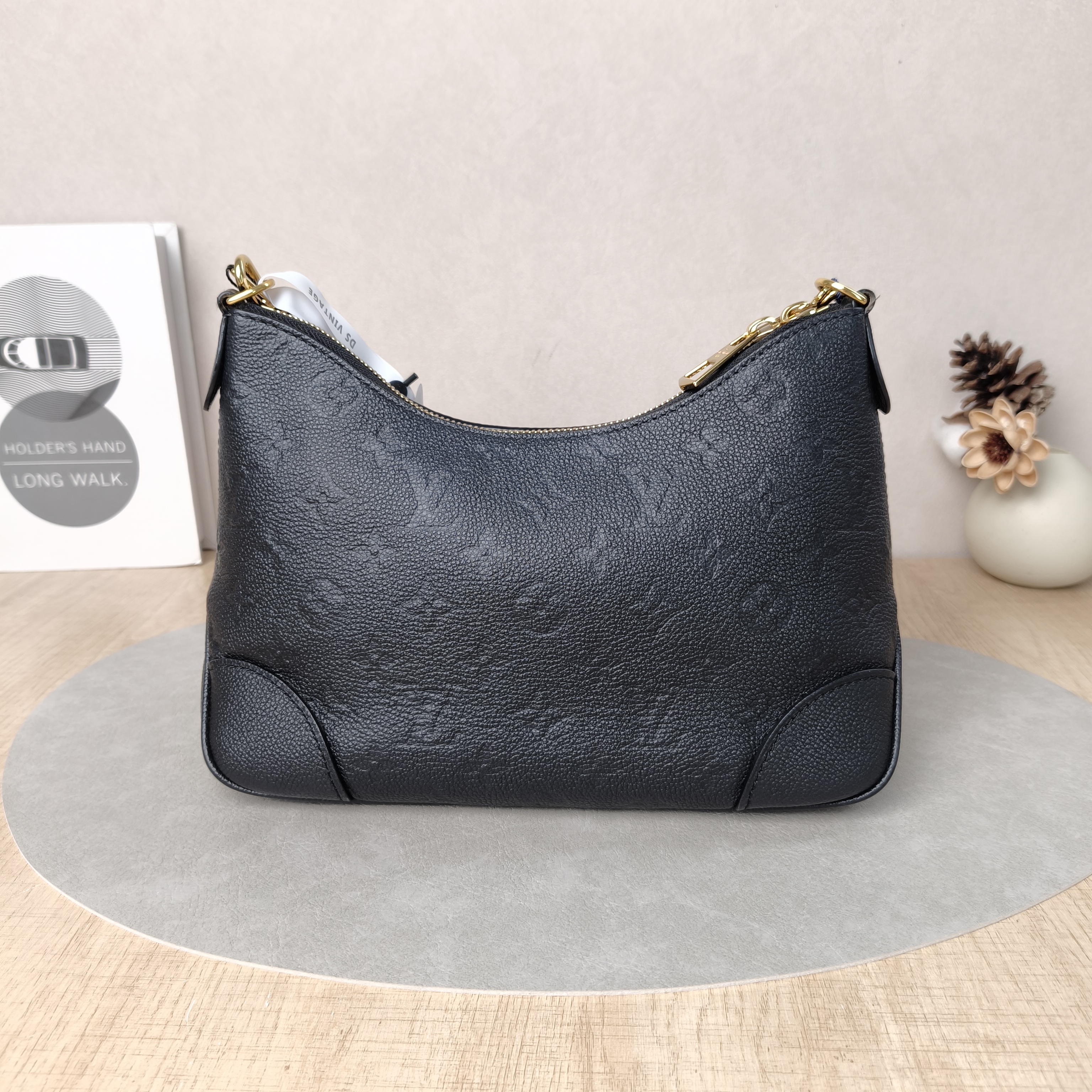Louis Vuitton Crossbody Bag Boulogne Black Empreinte Embossed Calfskin Small26 × 9.5 × 16 cm — cover view 6 of 6
