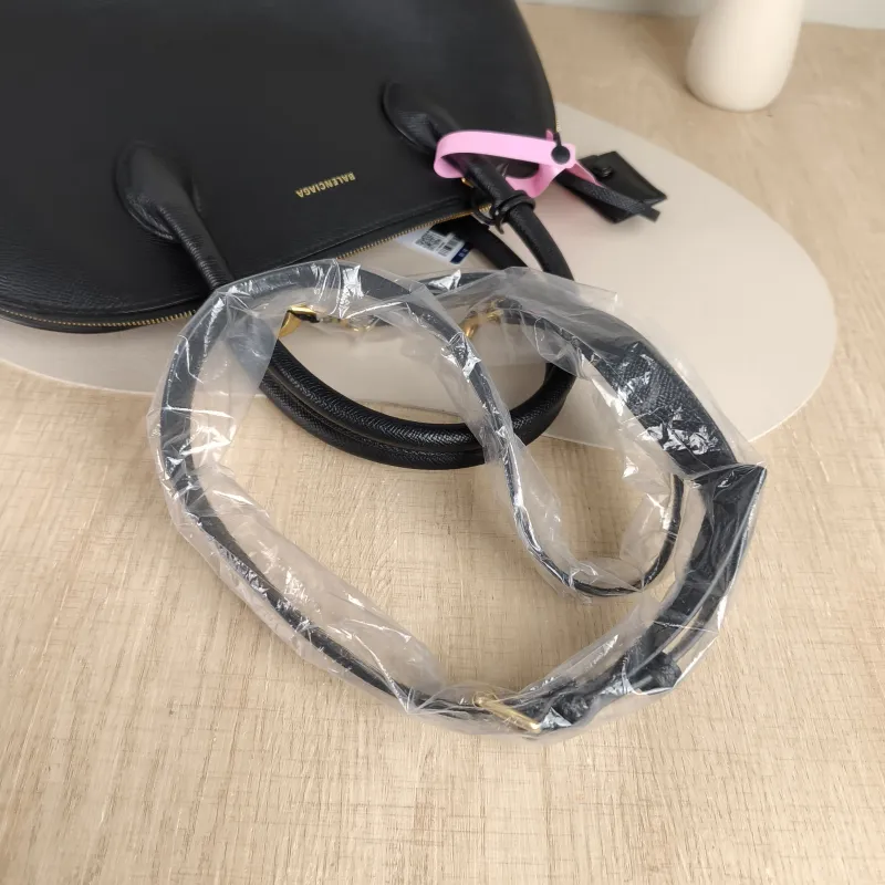 BALENCIAGA Top Handle Bag Ville Dome Bag Black Calfskin Medium 36 × 13 × 29 cm — detail view 4 of 12
