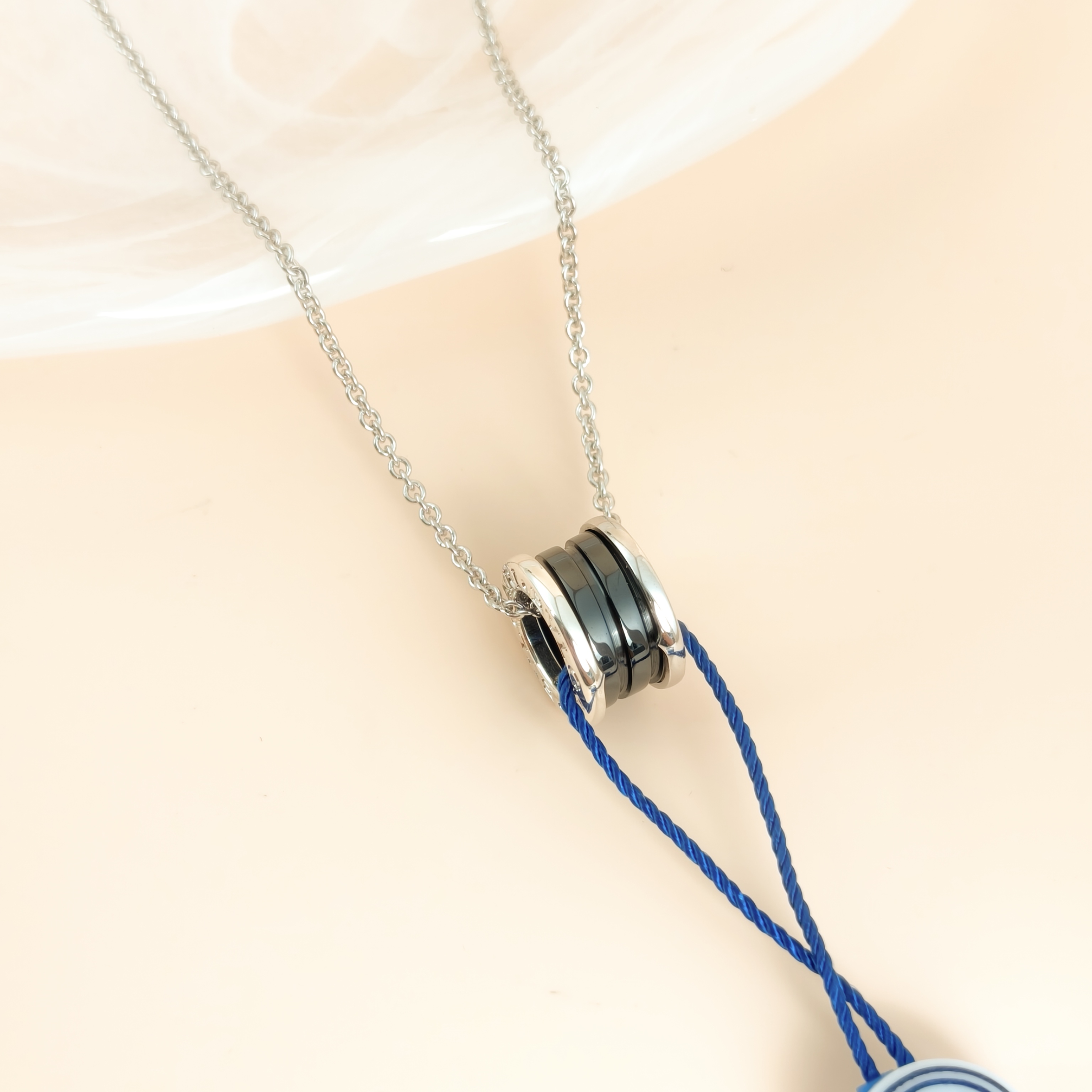 Bvlgari Necklace B.zero1 925 One Size1.5*36-43 โ cover view 5 of 8