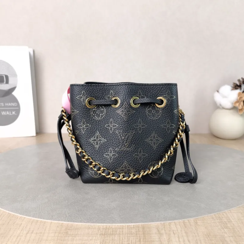 Louis Vuitton Crossbody Bag BELLA Gold Black Calfskin Pico13 × 10.5 × 11 cm