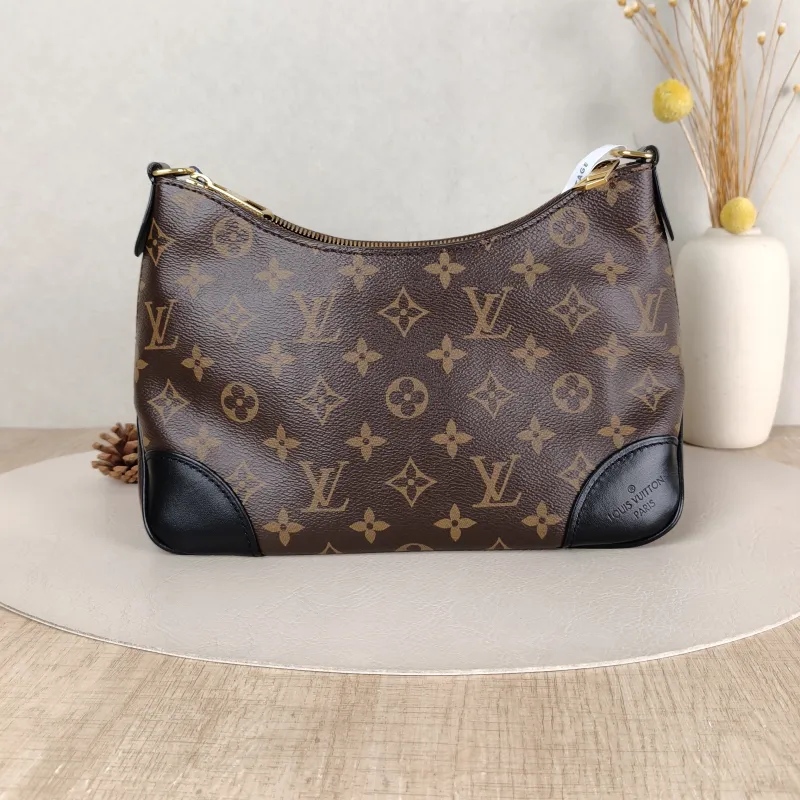 Louis Vuitton Crossbody Bag Boulogne PVC Small 26 × 9.5 × 16 cm — cover view 5 of 5