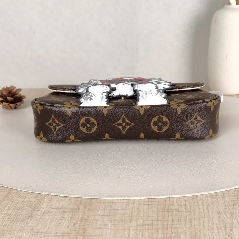 Louis Vuitton Crossbody Bag IVY Monogram PVC Small 23.5 × 4.3 × 12 cm — cover view 5 of 5
