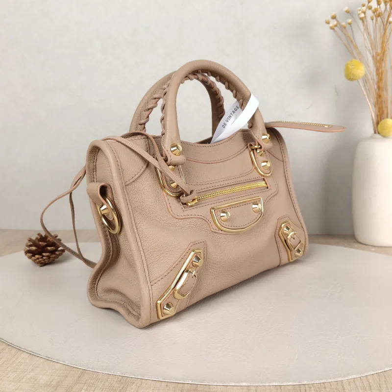 BALENCIAGA Crossbody Bag Classic City Pink Calfskin Mini 24 × 10 × 16 cm — cover view 4 of 5