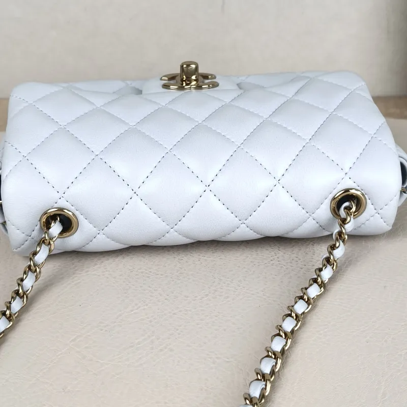 Chanel Crossbody Bag Classic Flap Large Mini CF Mini Collection Crossbody Bag Lambskinmini18 × 5 × 12 cm — detail view 3 of 15