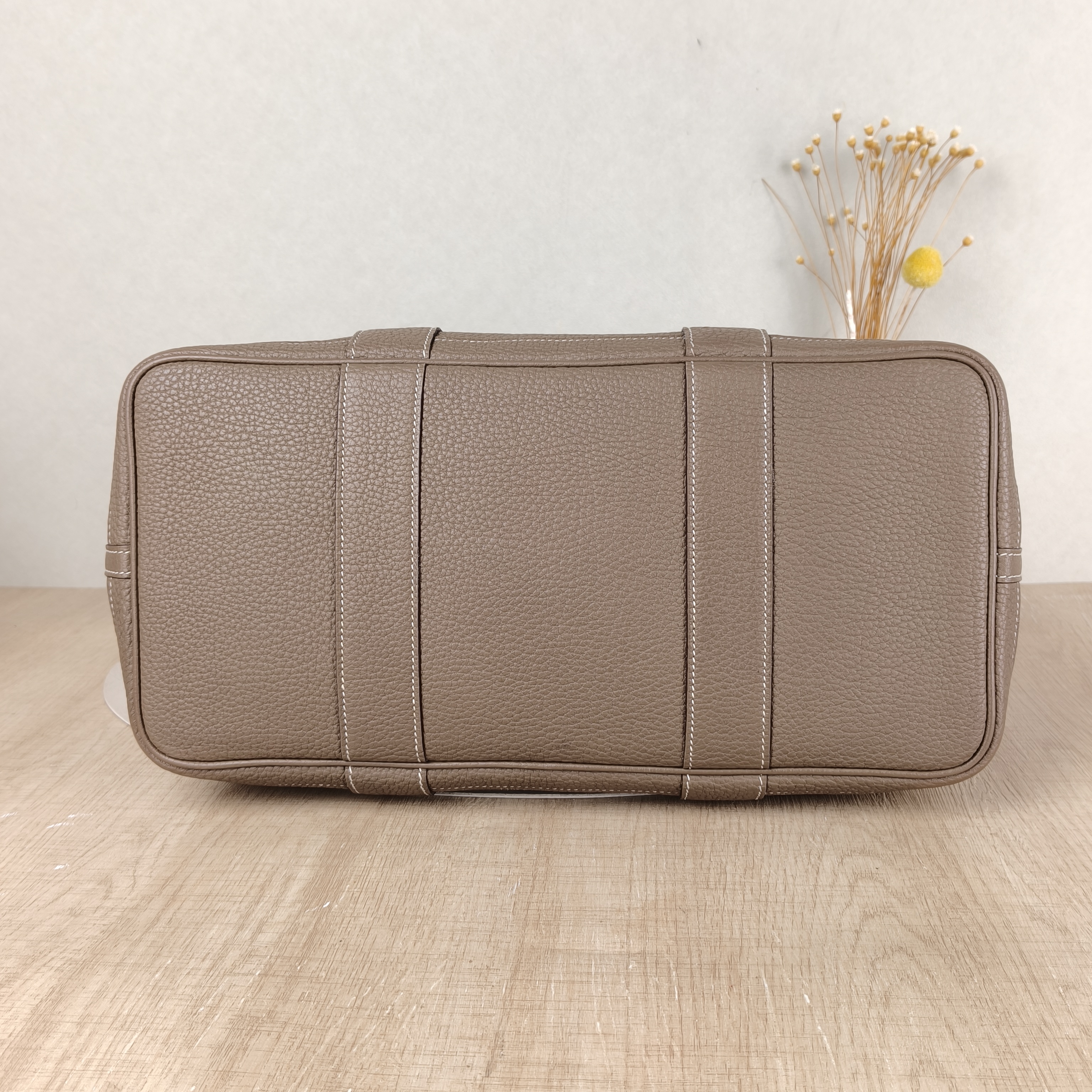 Hermès Top Handle Bag Garden Party 36 36 Negonda Calfskin Large36 × 17 × 26 cm — cover view 5 of 5
