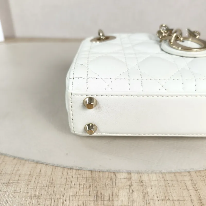 DIOR Crossbody Bag Lady Lady Dior Bag White Lambskin Mini 12 × 5 × 10 cm — detail view 9 of 11