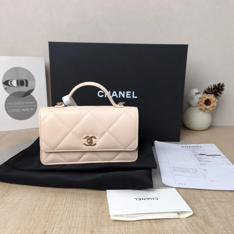 Chanel Crossbody Bag woc Pink Grained Calfskin One Size 19.2 × 3.5 × 12.3 cm — cover view 5 of 6