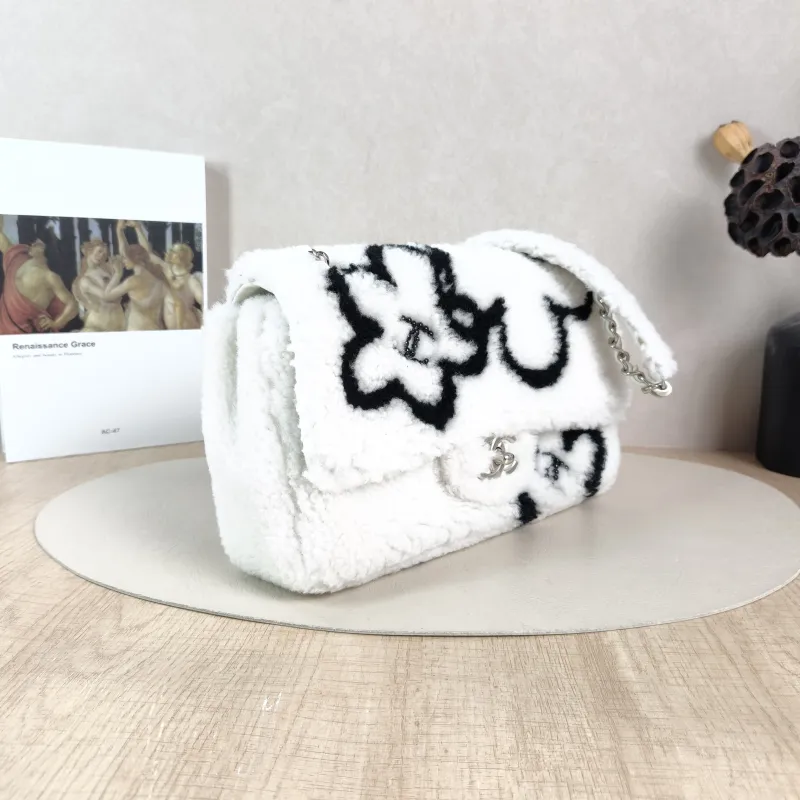 Chanel Shoulder Bag Editioncf Wool One Size 27 × 7 × 16.5 cm — cover view 6 of 6