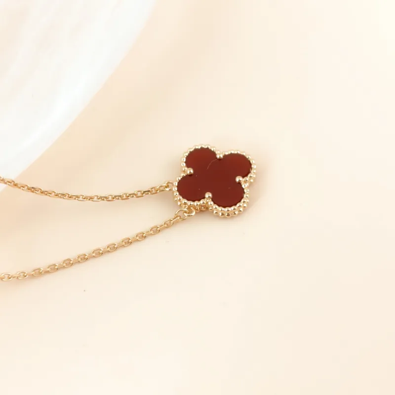 Van Cleef & Arpels Necklace Alhambra Alhambra Collection Necklace 18KY ellow Gold Vintage Small 41cm — cover view 8 of 8