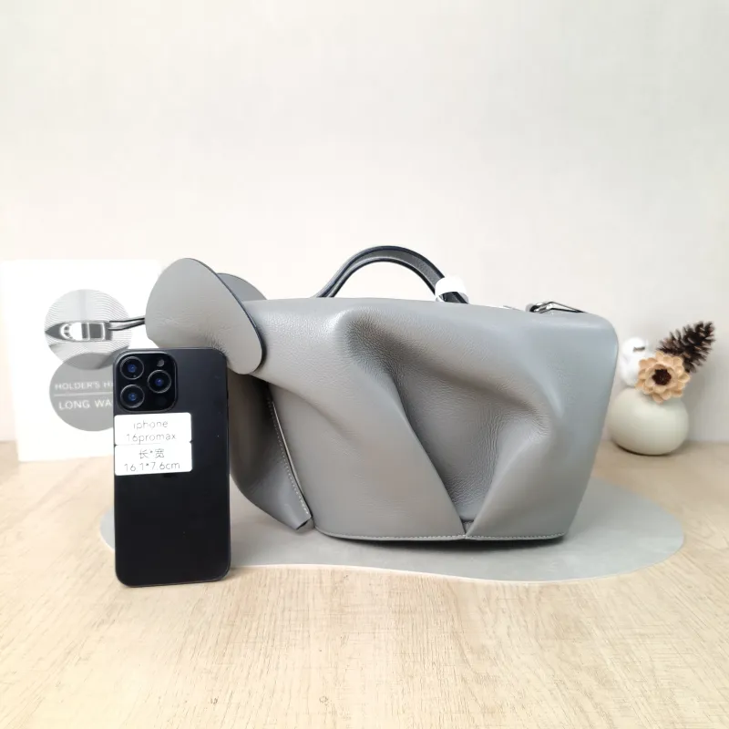LOEWE Shoulder Bag Grey Calfskin Large 36 × 26.5 × 22 cm — cover view 5 of 7