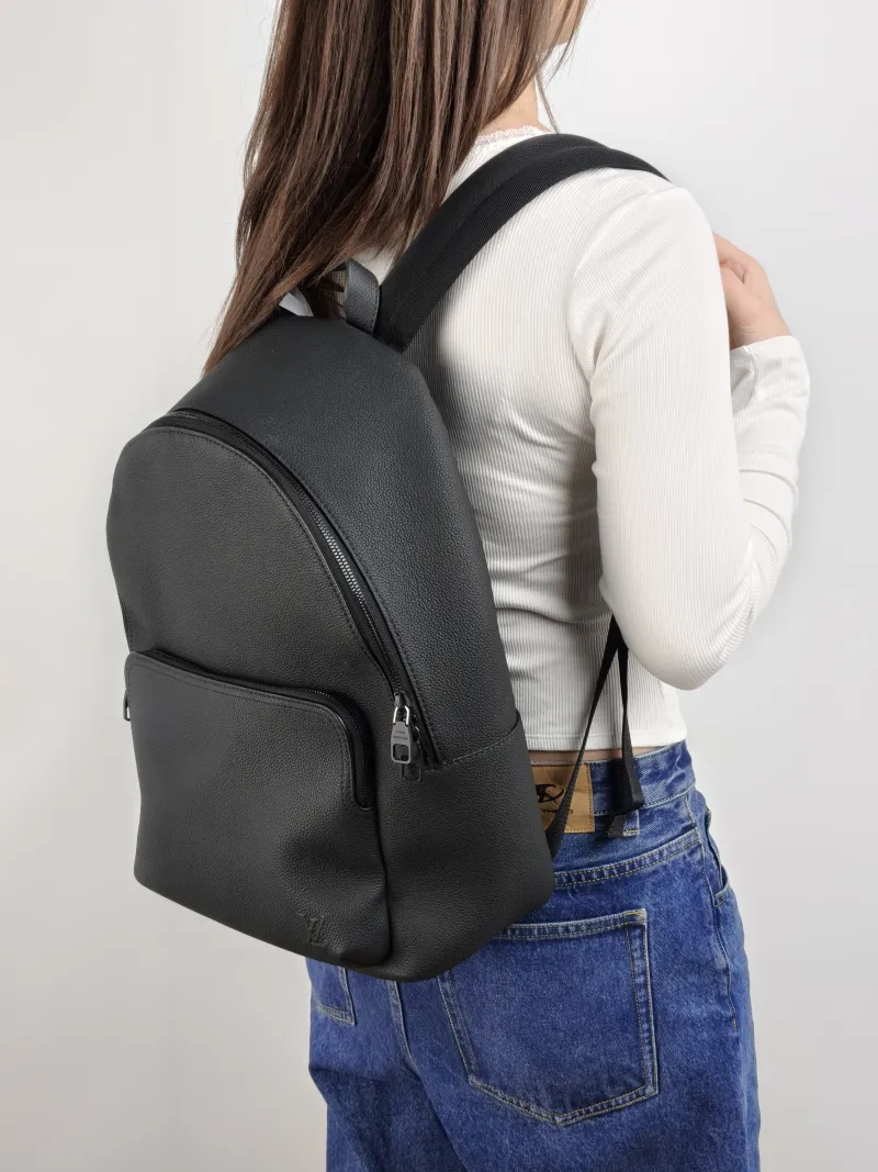 Louis Vuitton Backpack discovery Backpack Black Calfskin 29 × 20 × 38 cm — on-model view 2 of 2
