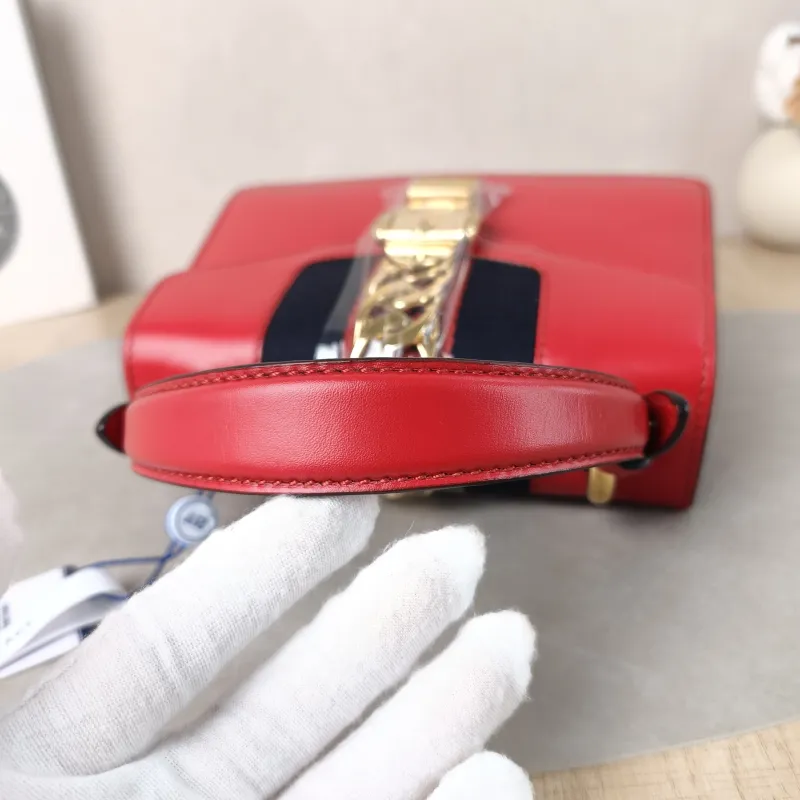 GUCCI Crossbody Bag Sylvie Edition Red Calfskinmini20 × 8 × 14 cm — detail view 12 of 12