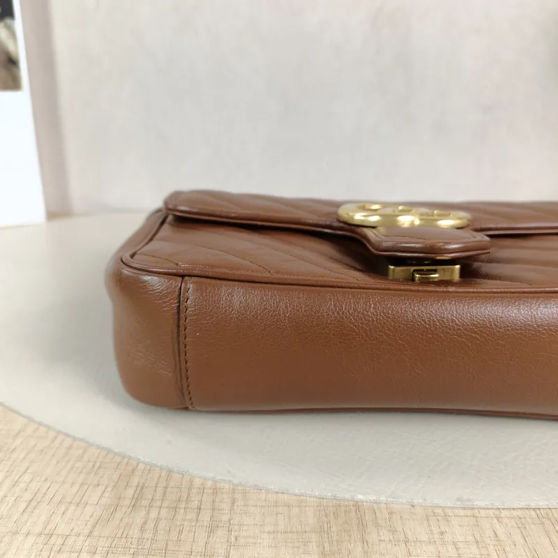 GUCCI Crossbody Bag GG Marmont Small Marmont 22 Caramel Calfskin Small 22 × 6 × 13 cm — detail view 10 of 13