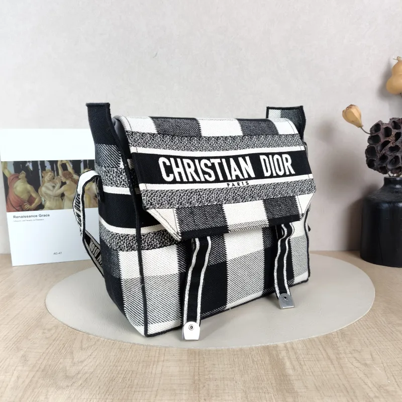 DIOR Crossbody Bag camp Messenger Bag Colorblock Canvas Medium29 × 12 × 22 cm — cover view 2 of 5