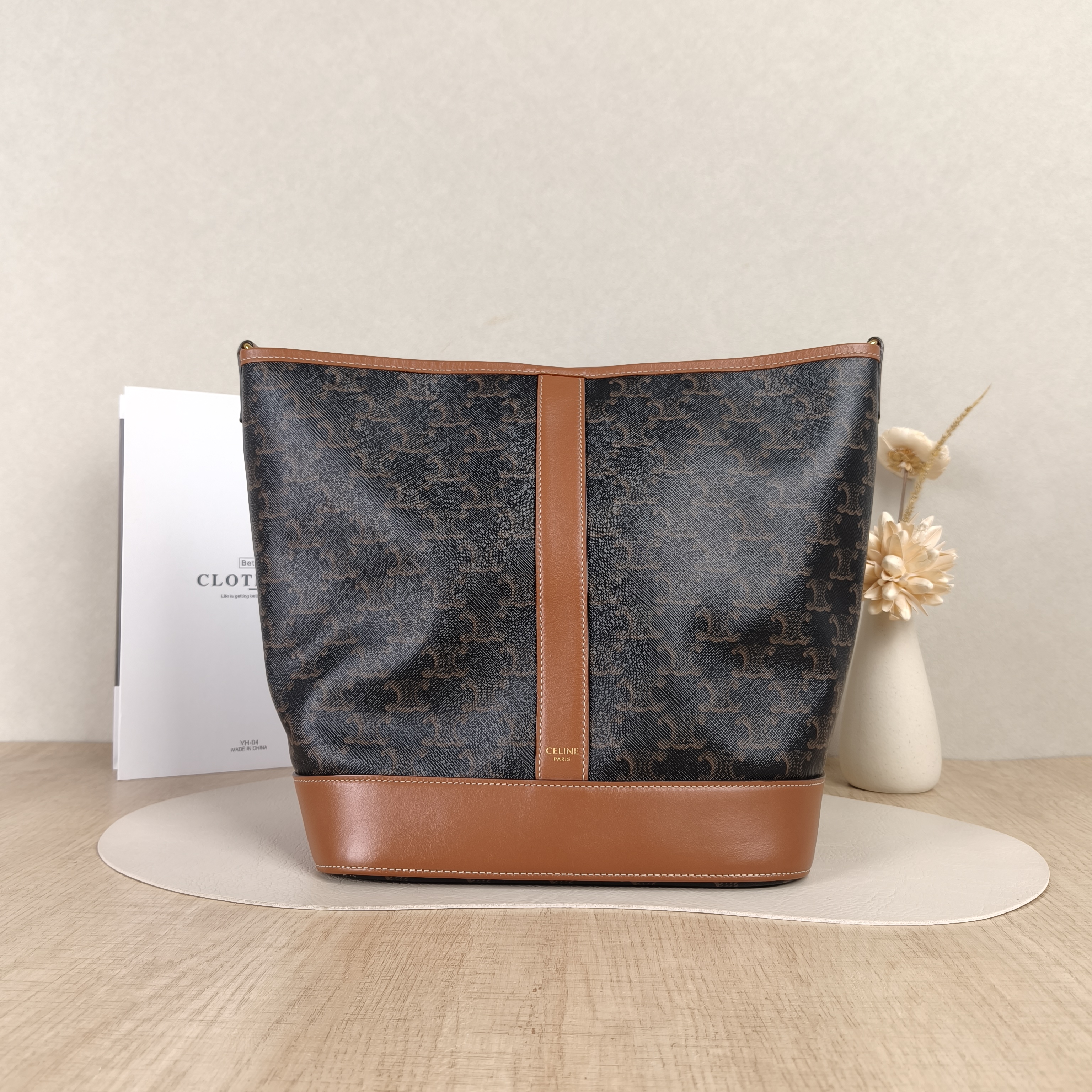 CELINE Crossbody Bag Triomphe Bucket Bag Medium