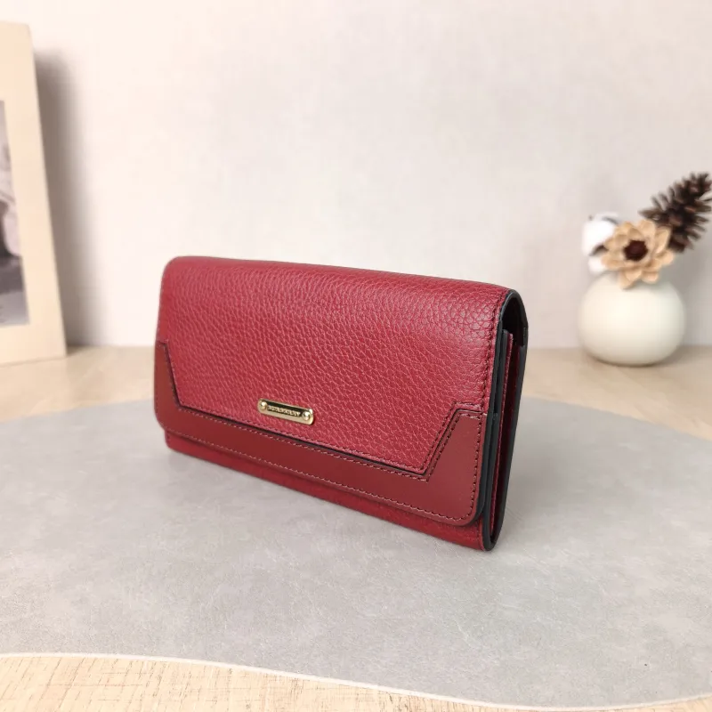BURBERRY Wallet Wallet Red Calfskin One Size 19 × 2 × 11 cm — cover view 3 of 5